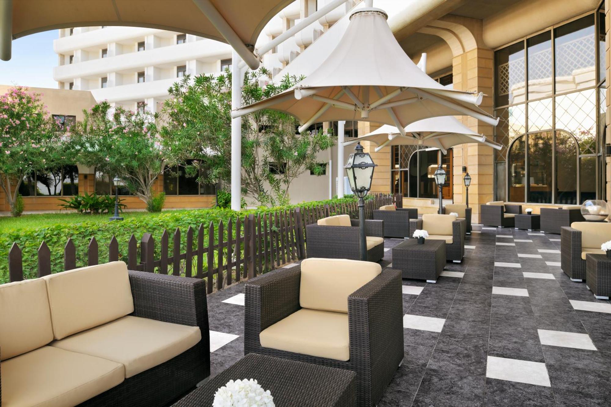 Intercontinental Jeddah By Ihg Hotel Exterior photo The Garden